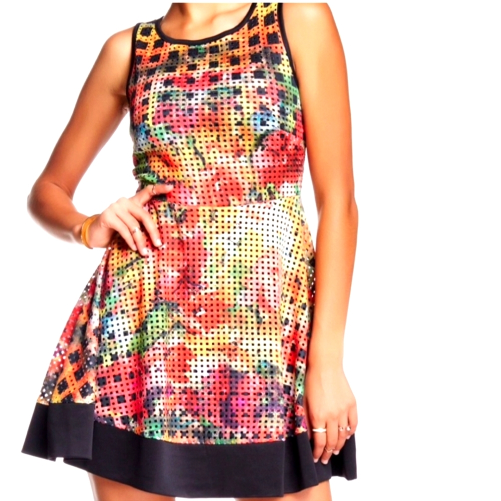 Romeo & Juliet Couture - Floral Fit &Flare Dress